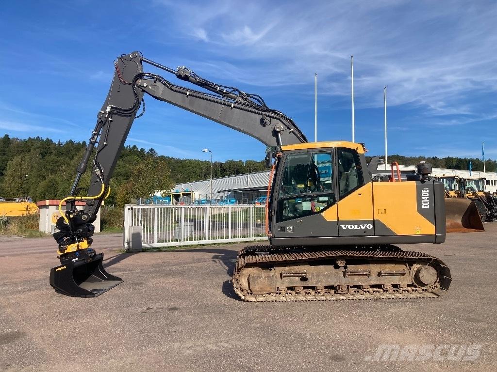 Volvo EC 140 EL حفارات زحافة