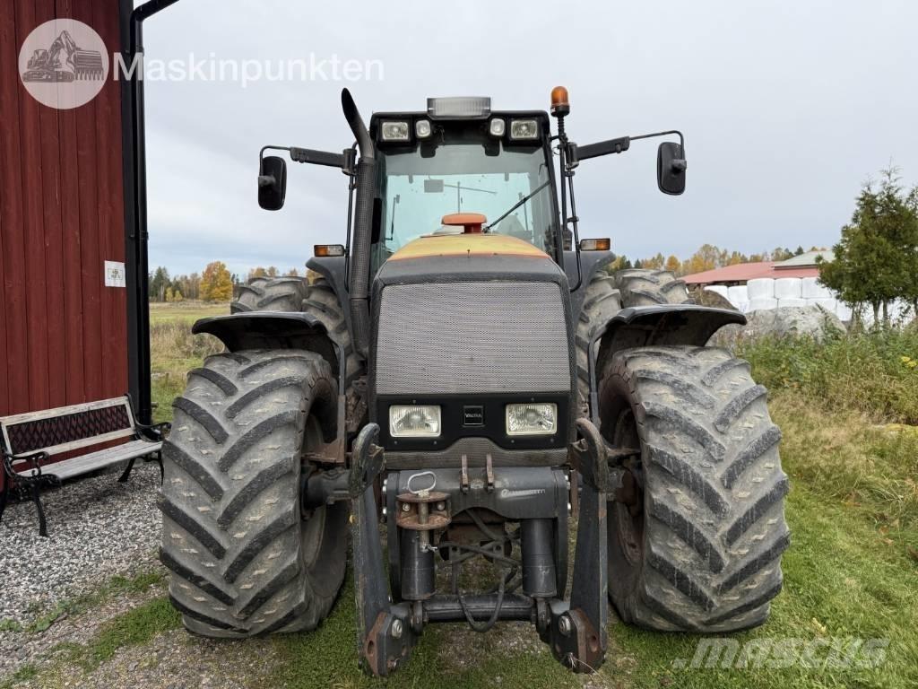 Valtra Valmet 8350-4 الجرارات