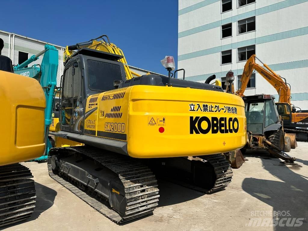 Kobelco SK 200/20ton/ حفارات زحافة