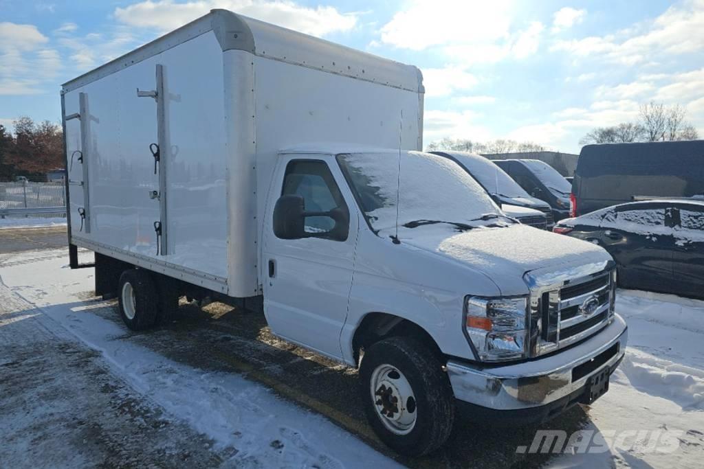Ford E 350 SD شاحنات ذات هيكل صندوقي
