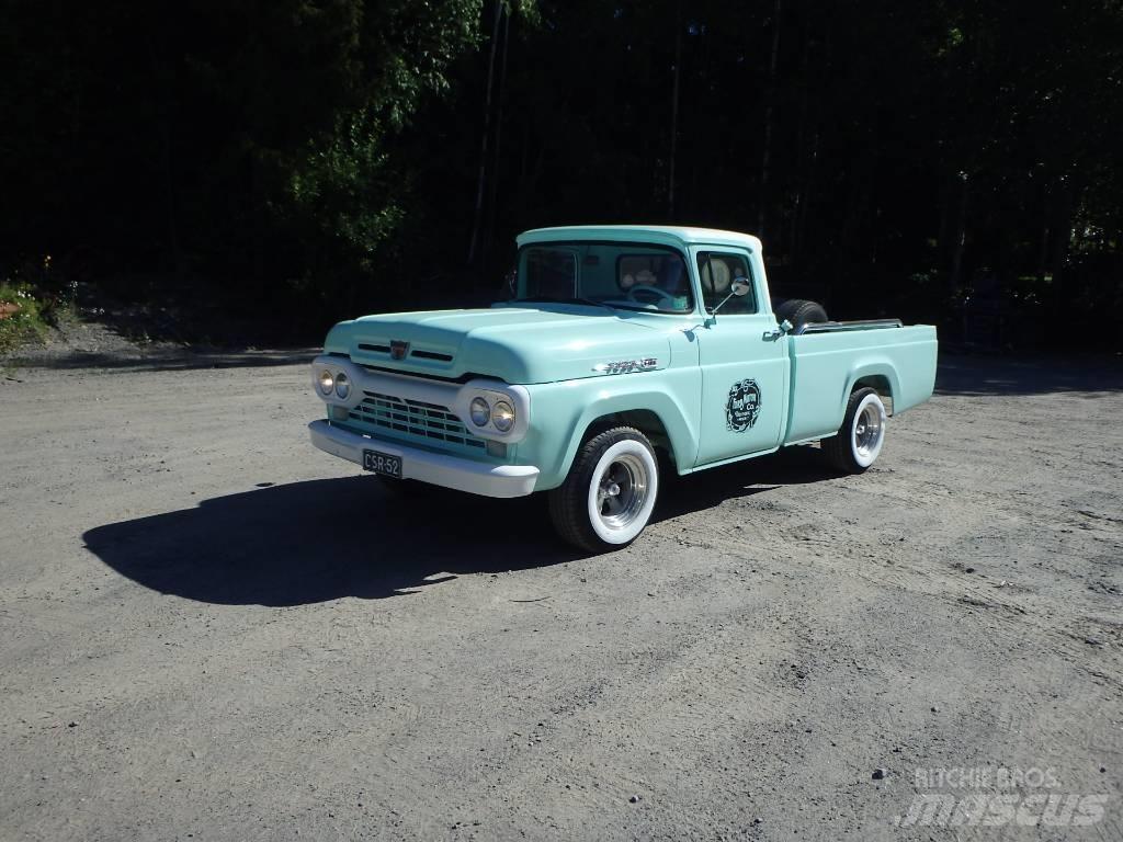 Ford F 100 شاحنات خفيفة/مفصلية الجوانب