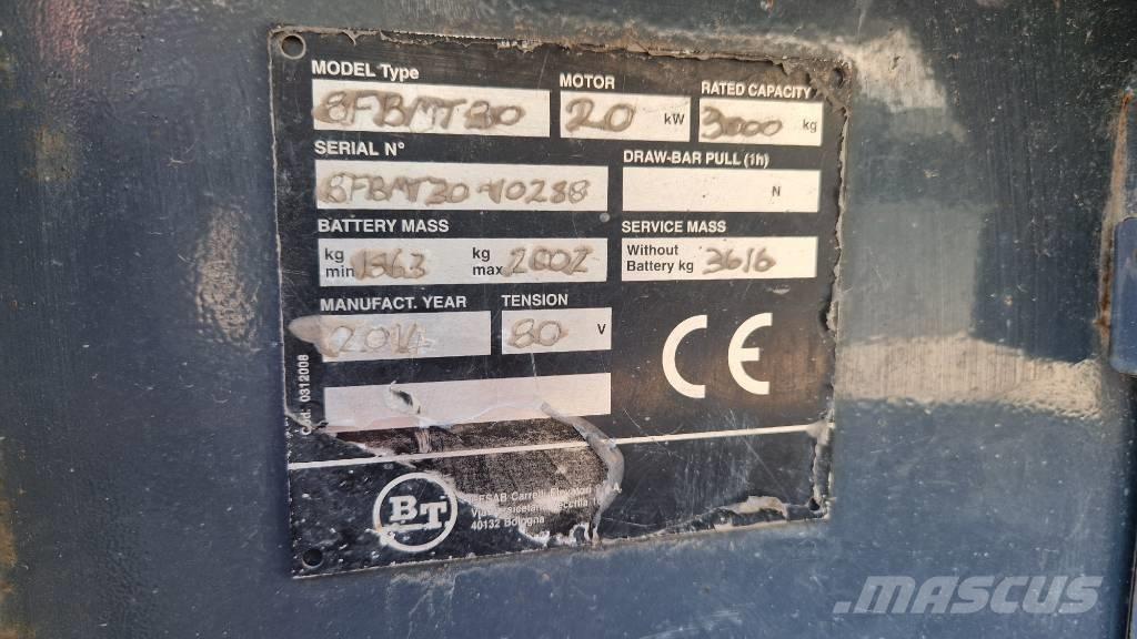Toyota 8 FBMT 30 شاحنات ذات رافعات شوكية تعمل بالكهرباء
