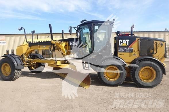 CAT 140 AWD معدات تمهيد الطرق