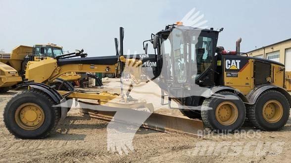 CAT 140M AWD معدات تمهيد الطرق