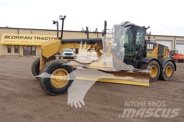 CAT 140M AWD معدات تمهيد الطرق