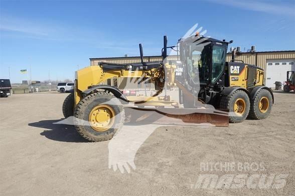 CAT 140M AWD معدات تمهيد الطرق