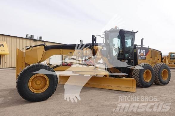 CAT 14M معدات تمهيد الطرق
