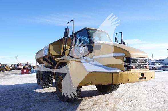 CAT 740 ساحبات مفصلية