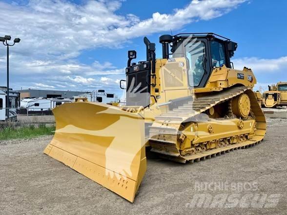CAT D6 LGP بلدوزرات مجنزرة