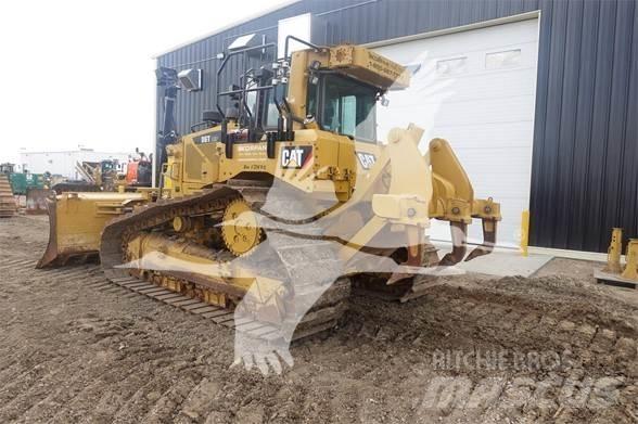 CAT D6T LGP بلدوزرات مجنزرة