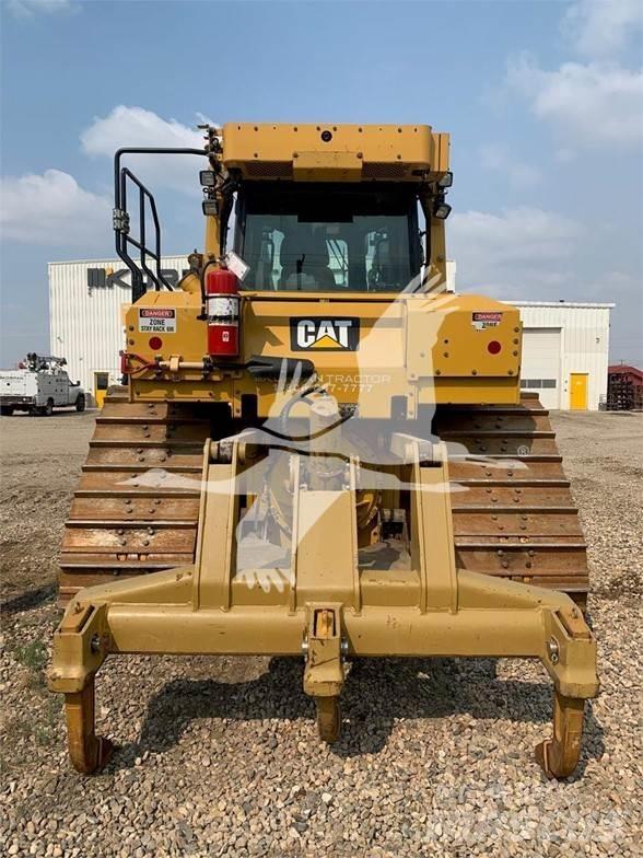 CAT D6T LGP بلدوزرات مجنزرة