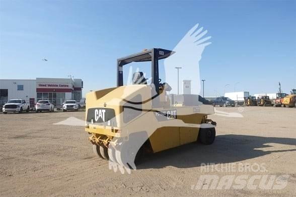 CAT PS-150C مداحل ذات إطارات هوائية