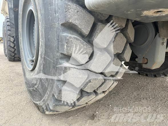 Terex TA400 ساحبات مفصلية