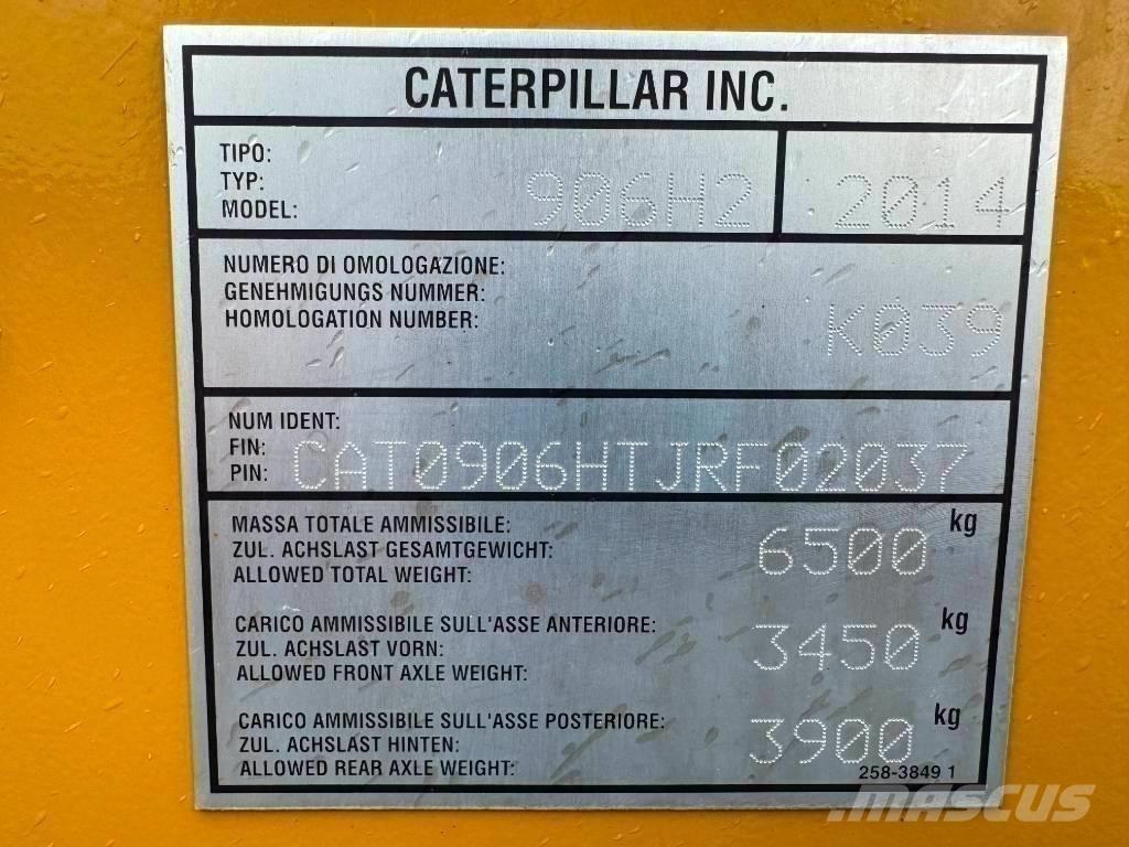 CAT 906 H 2 لوادر بعجل