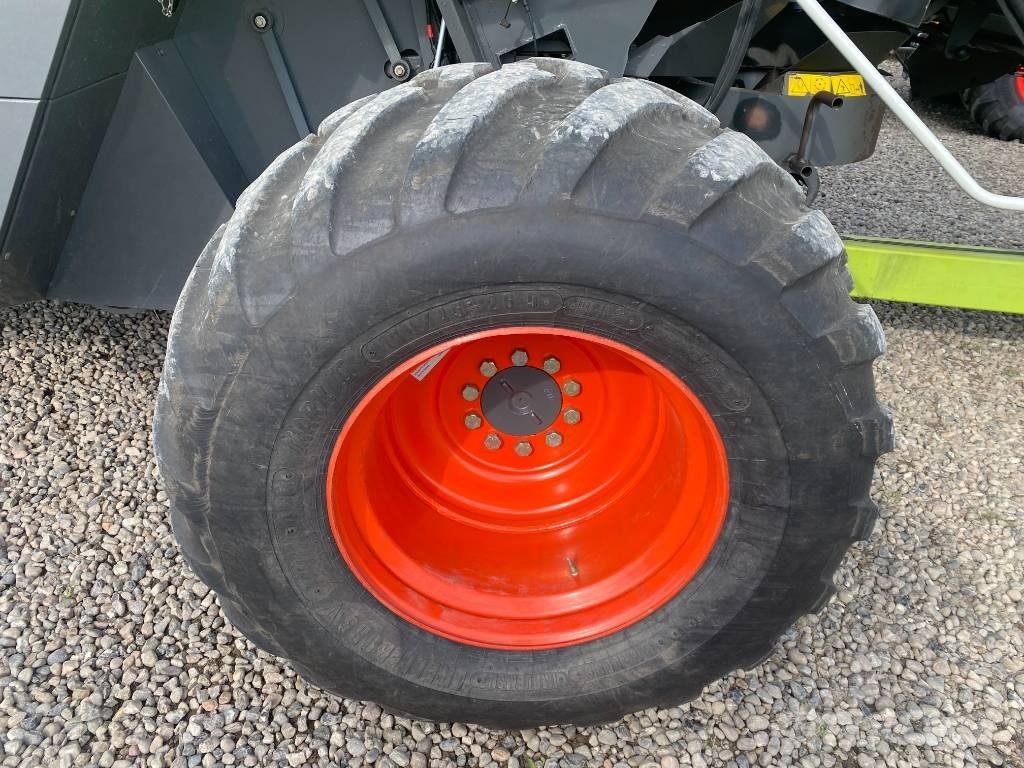 CLAAS LEXION 600 حصادات