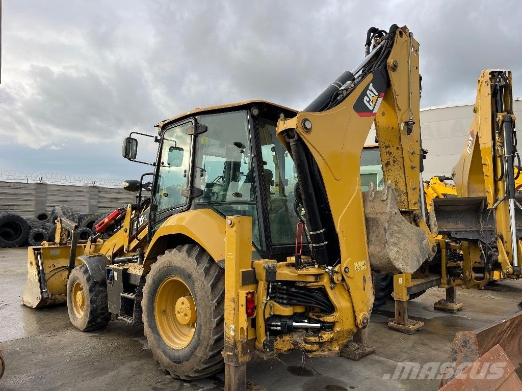 CAT 432 لوادر ذات جرافات عكسية
