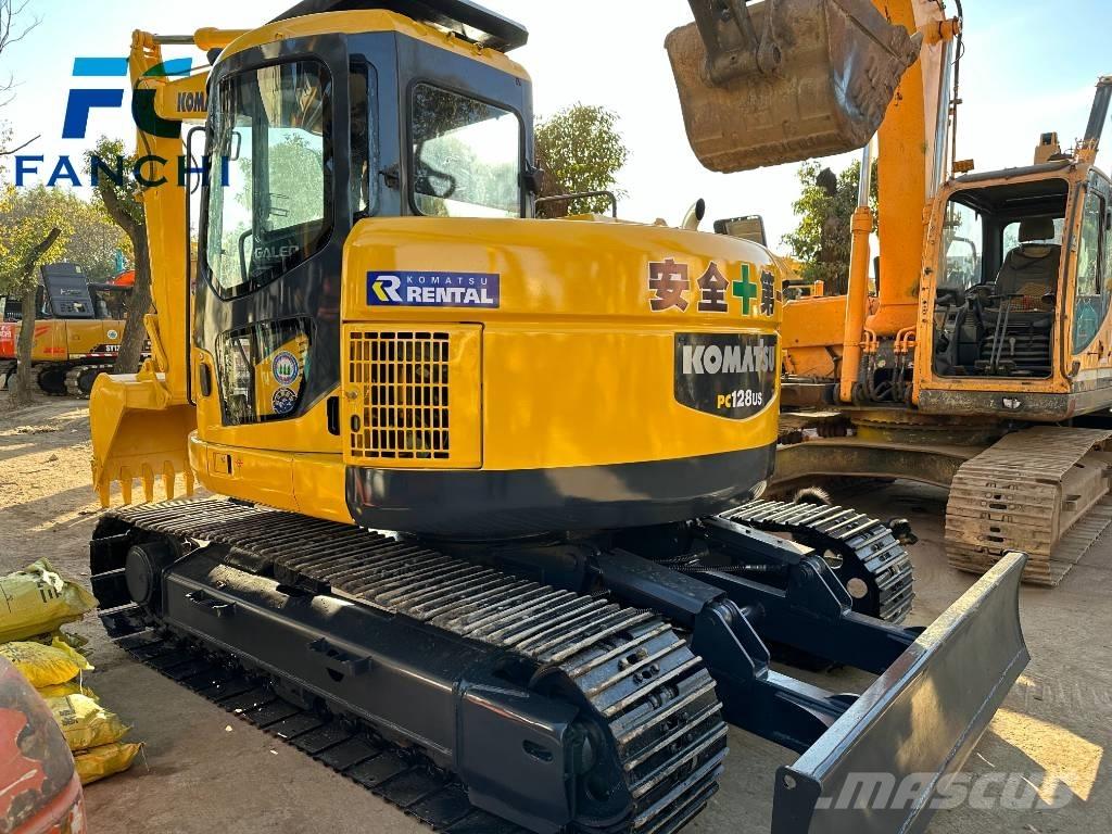 Komatsu PC 128 US حفارات زحافة
