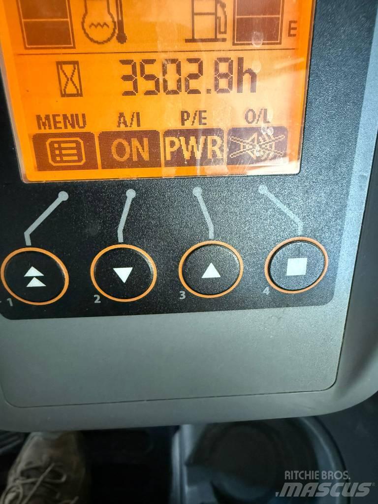 Hitachi ZX 48 U حفارات صغيرة أقل من 7 طن (حفارات صغيرة)