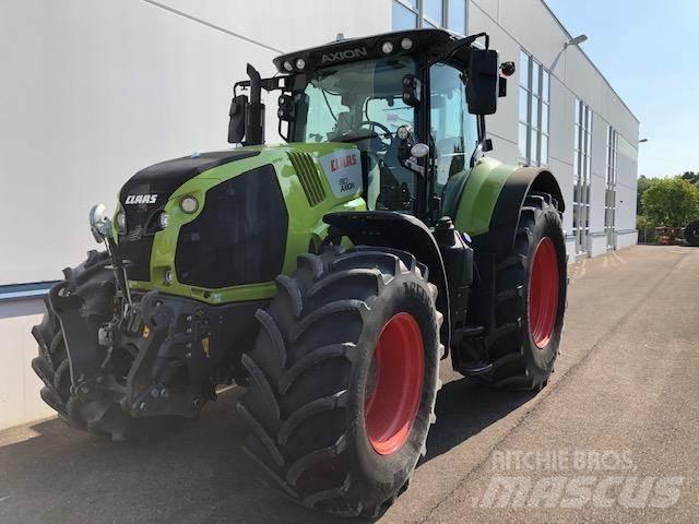 CLAAS AXION 810 الجرارات