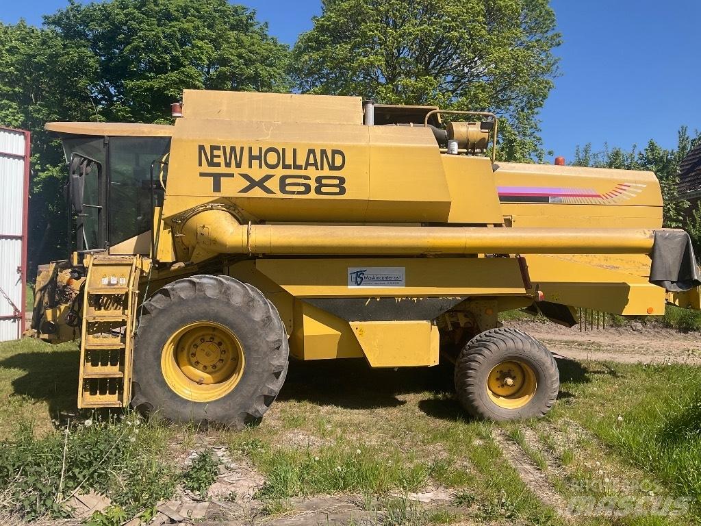 New Holland TX 68 حصادات