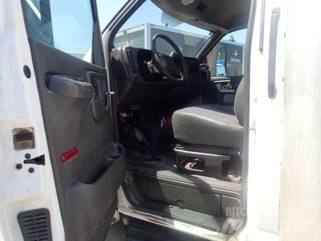 GMC Topkick C 4500 شاحنات ذات هيكل صندوقي