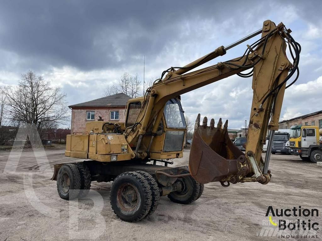 Atlas 1204 حفارات بعجل