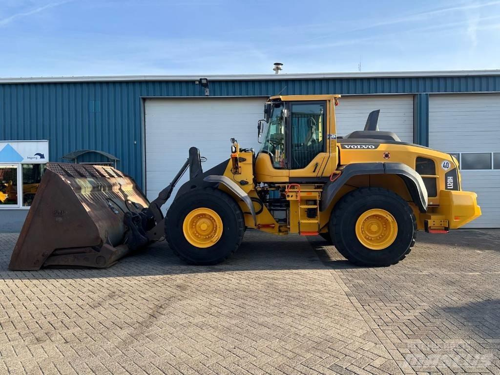Volvo L 120 H لوادر بعجل