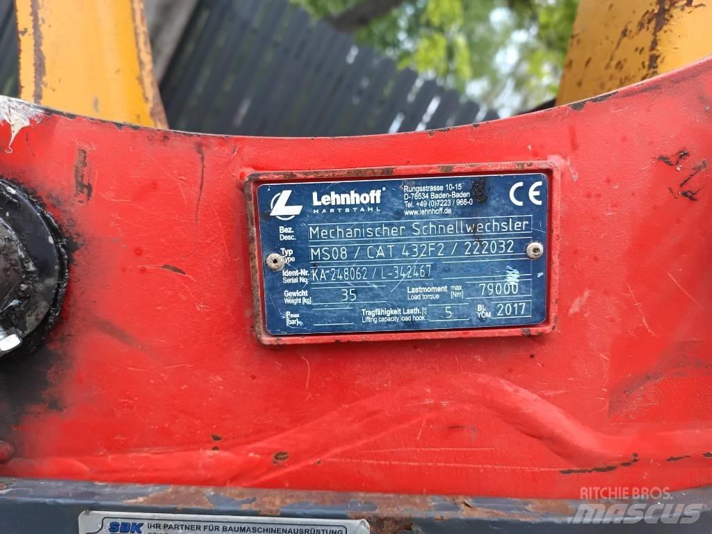 CAT 432 لوادر ذات جرافات عكسية