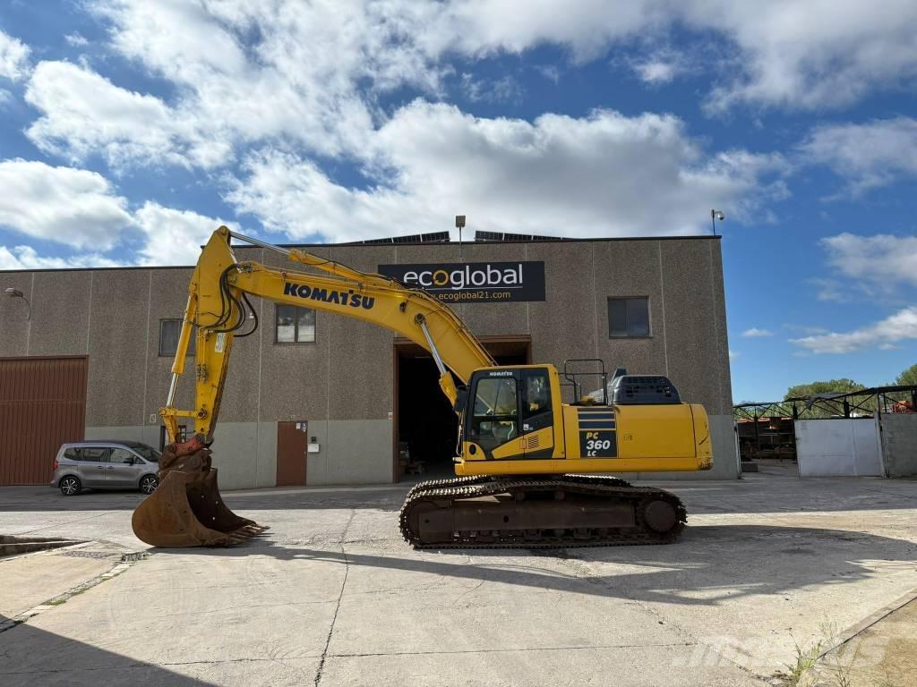 Komatsu PC 360 LC-11 حفارات زحافة
