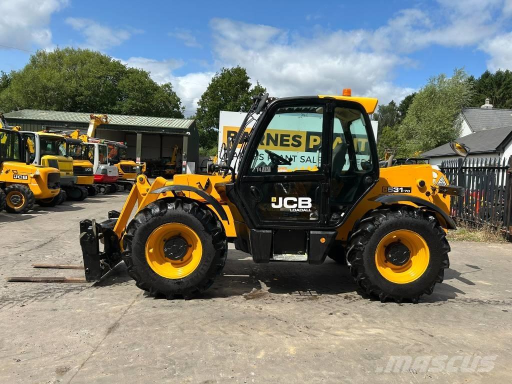 JCB 531-70 مناولات متداخلة