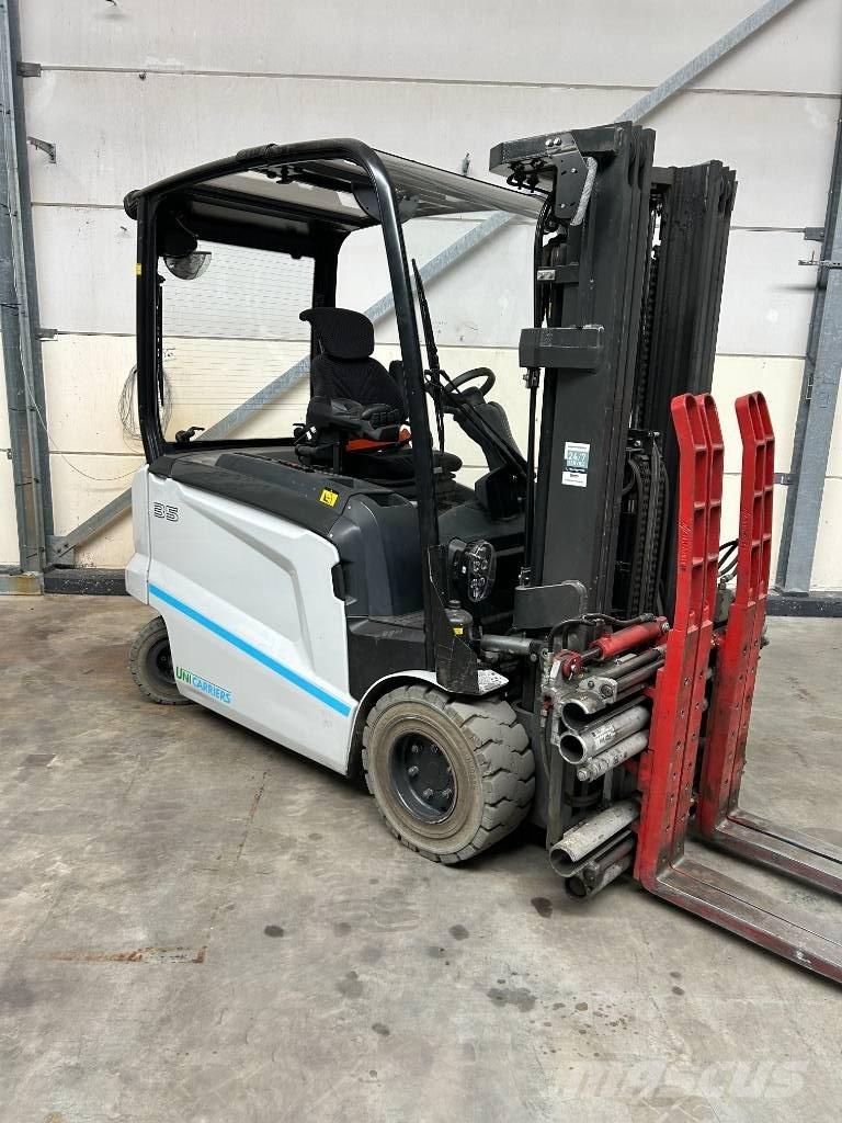 UniCarriers MX35L شاحنات ذات رافعات شوكية تعمل بالكهرباء