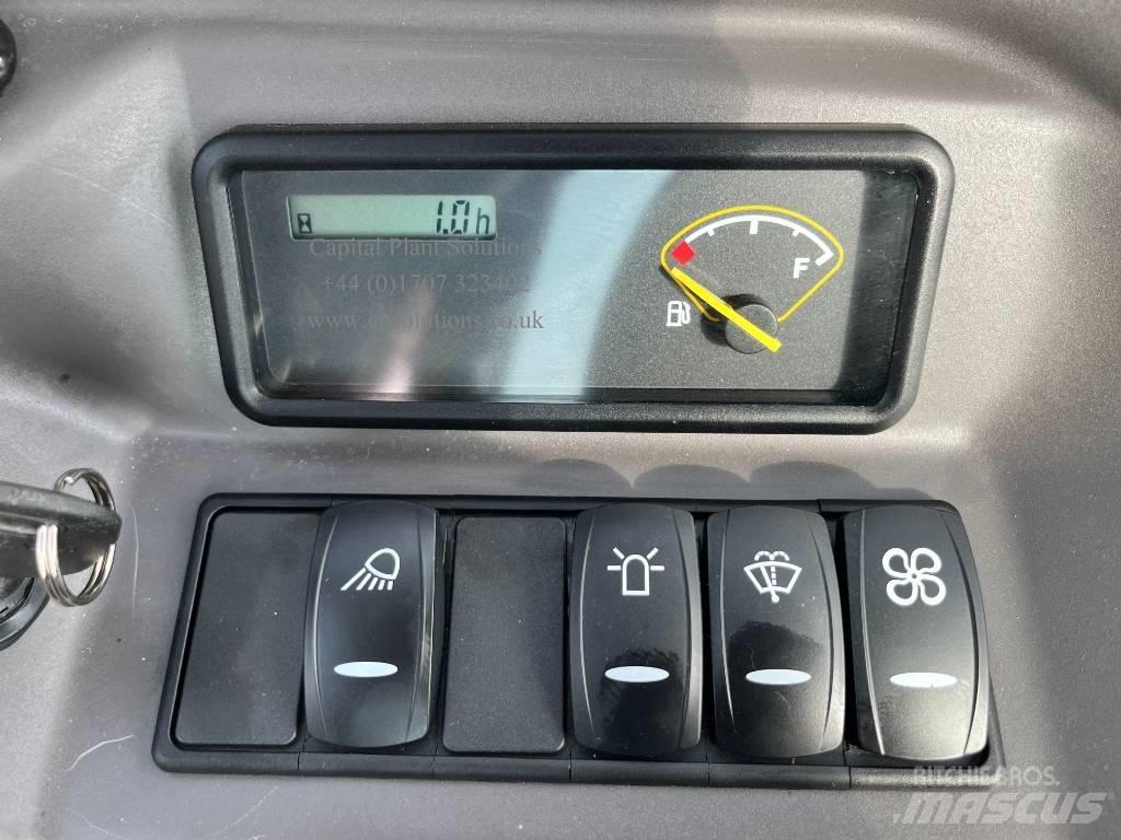 Volvo EC 27 D حفارات صغيرة أقل من 7 طن (حفارات صغيرة)