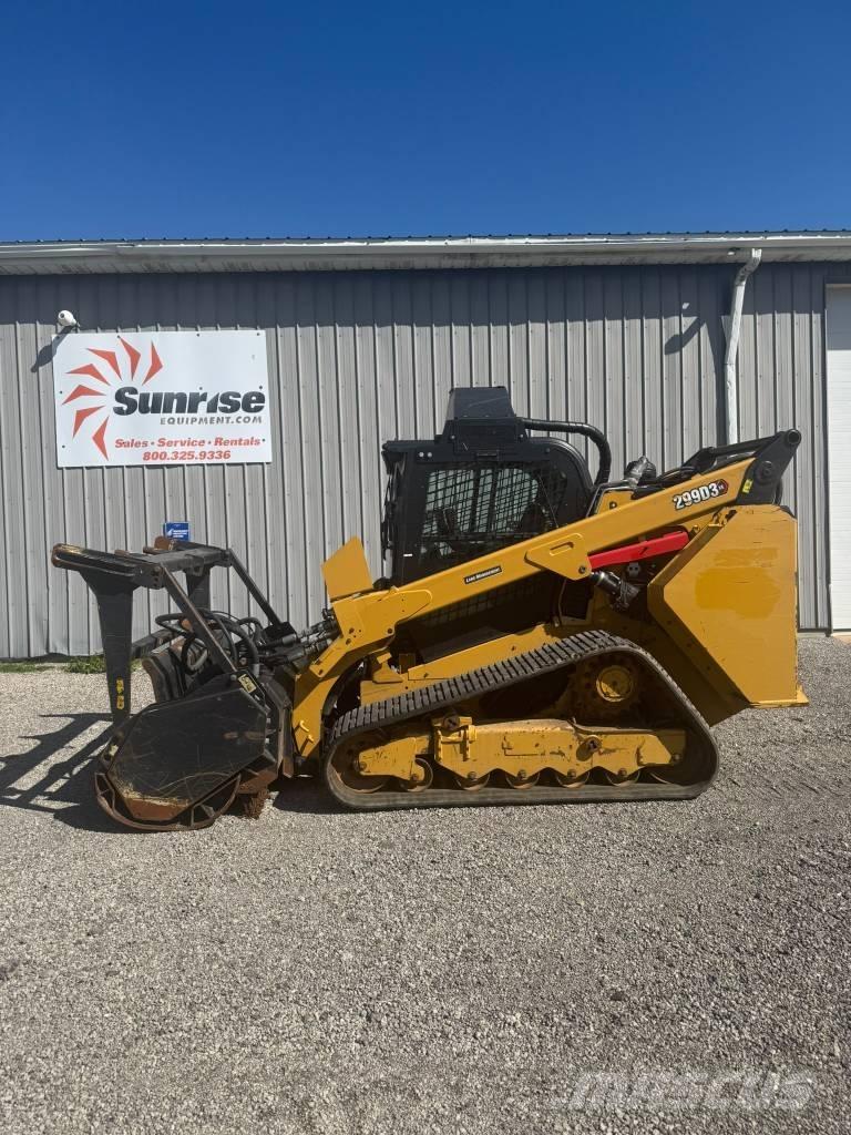 CAT 299 D3 XE لوادر انزلاقية التوجيه