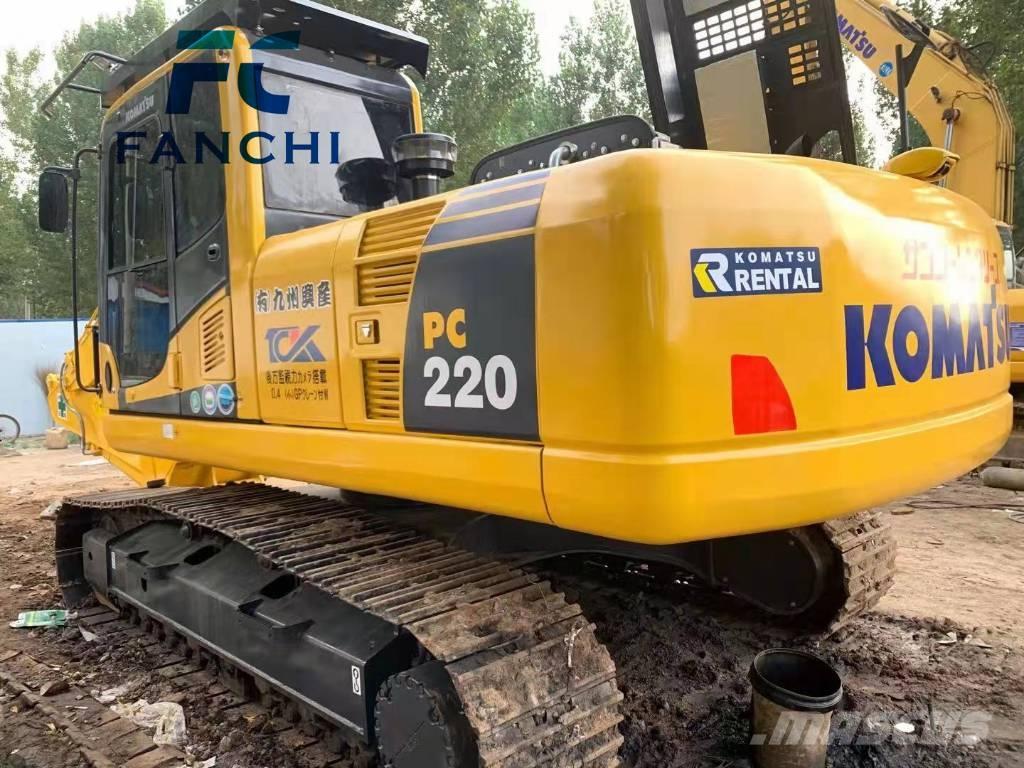 Komatsu PC 220 حفارات زحافة
