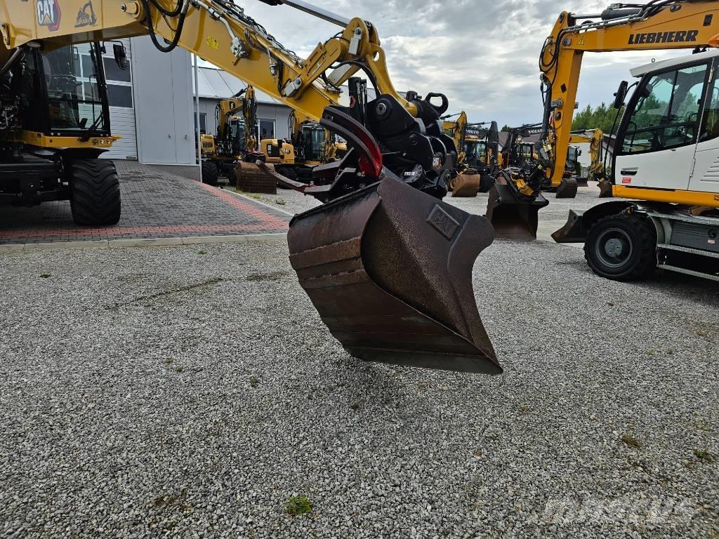 CAT M 315 F حفارات بعجل