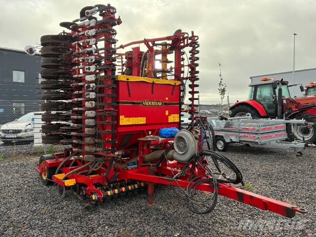 Väderstad Rapid800 مثاقيب