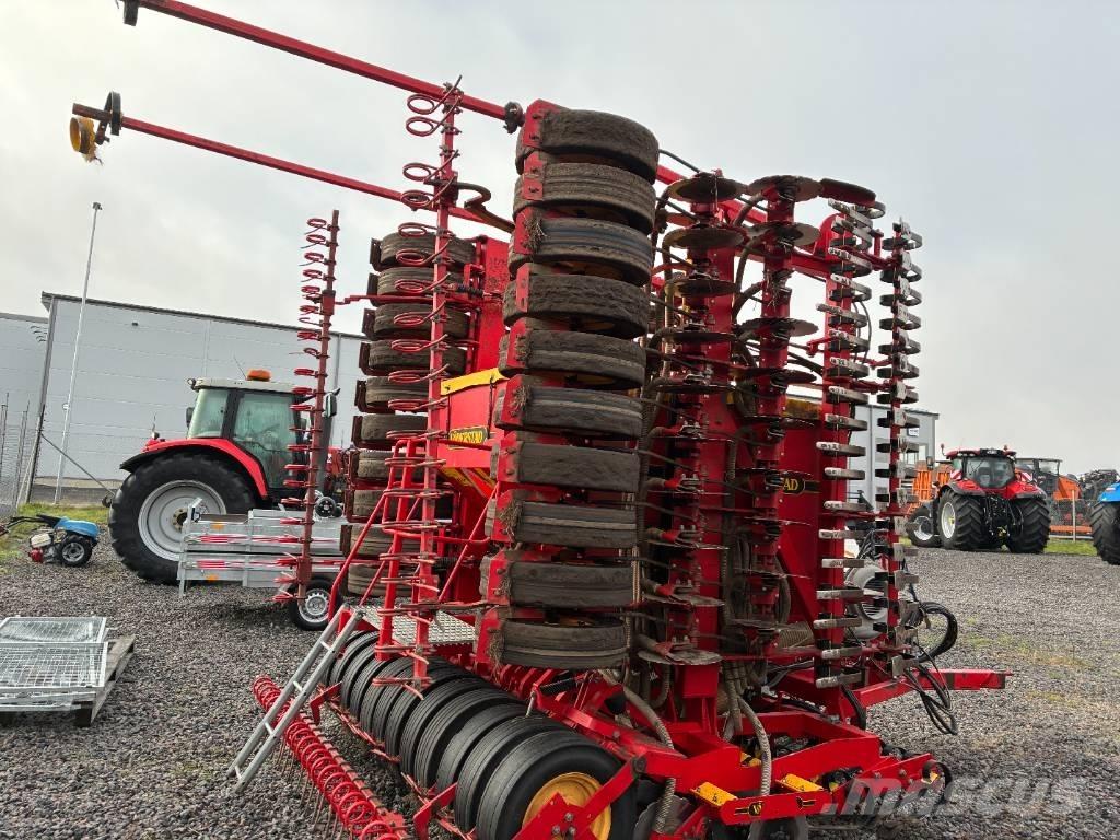 Väderstad Rapid800 مثاقيب