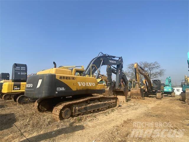 Volvo EC360BLC حفارات زحافة