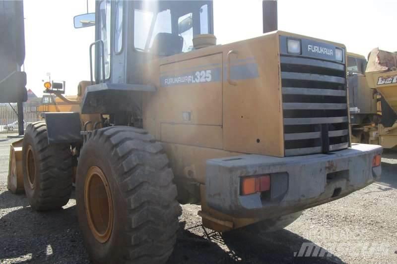 Furukawa FL325-I لوادر بعجل