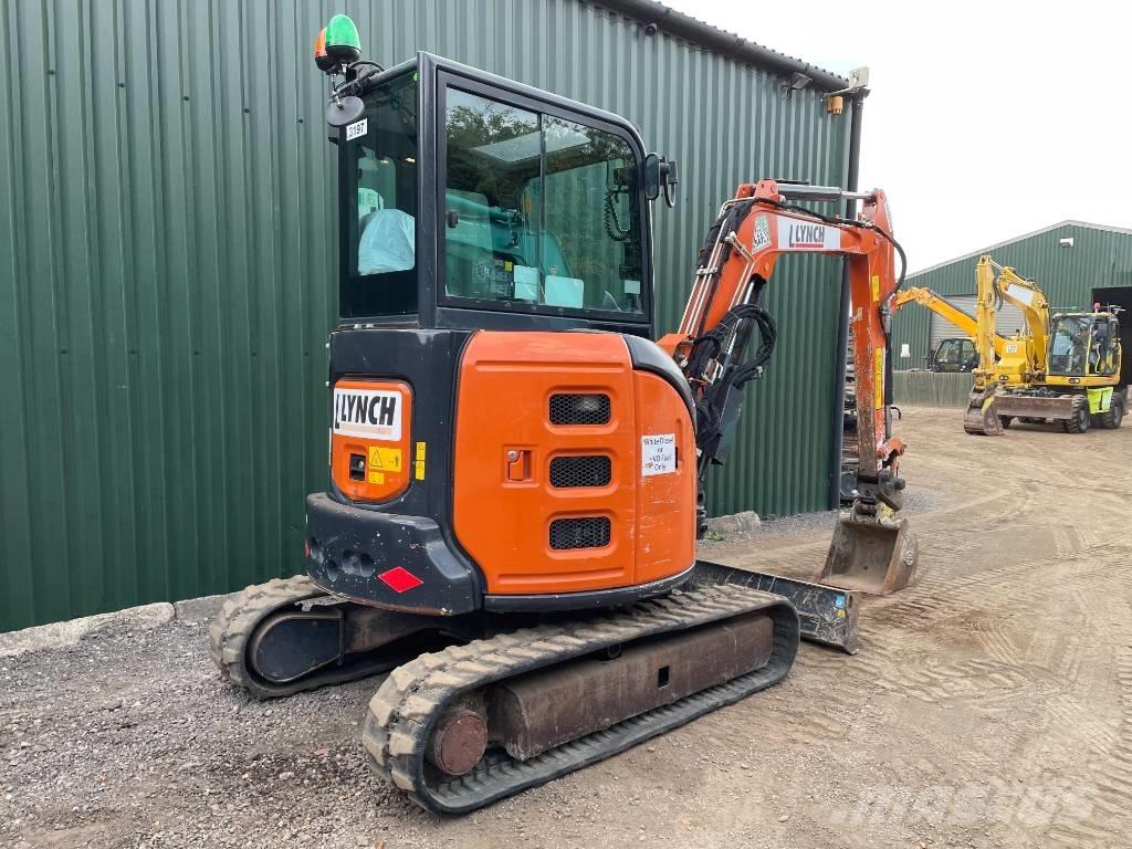 Hitachi ZX 33 U-6 حفارات صغيرة أقل من 7 طن (حفارات صغيرة)