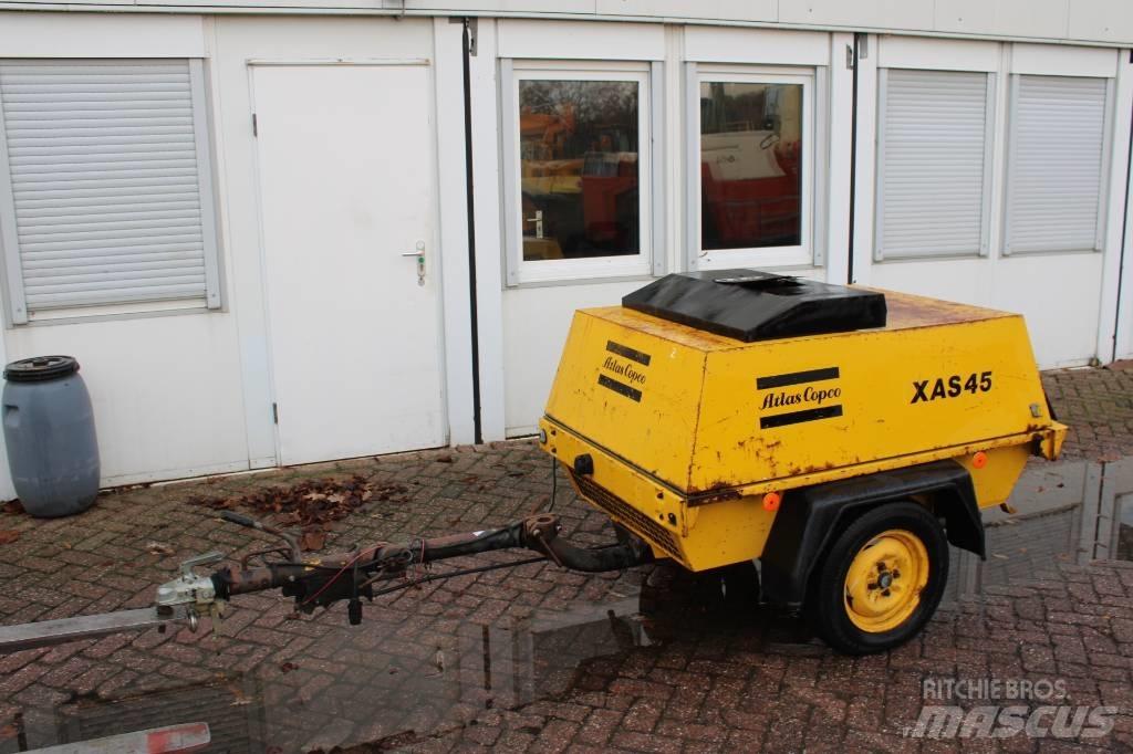 Atlas Copco XAS 45 مكابس