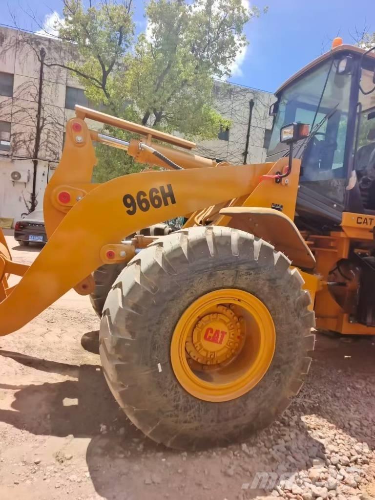 CAT 966 H لوادر بعجل