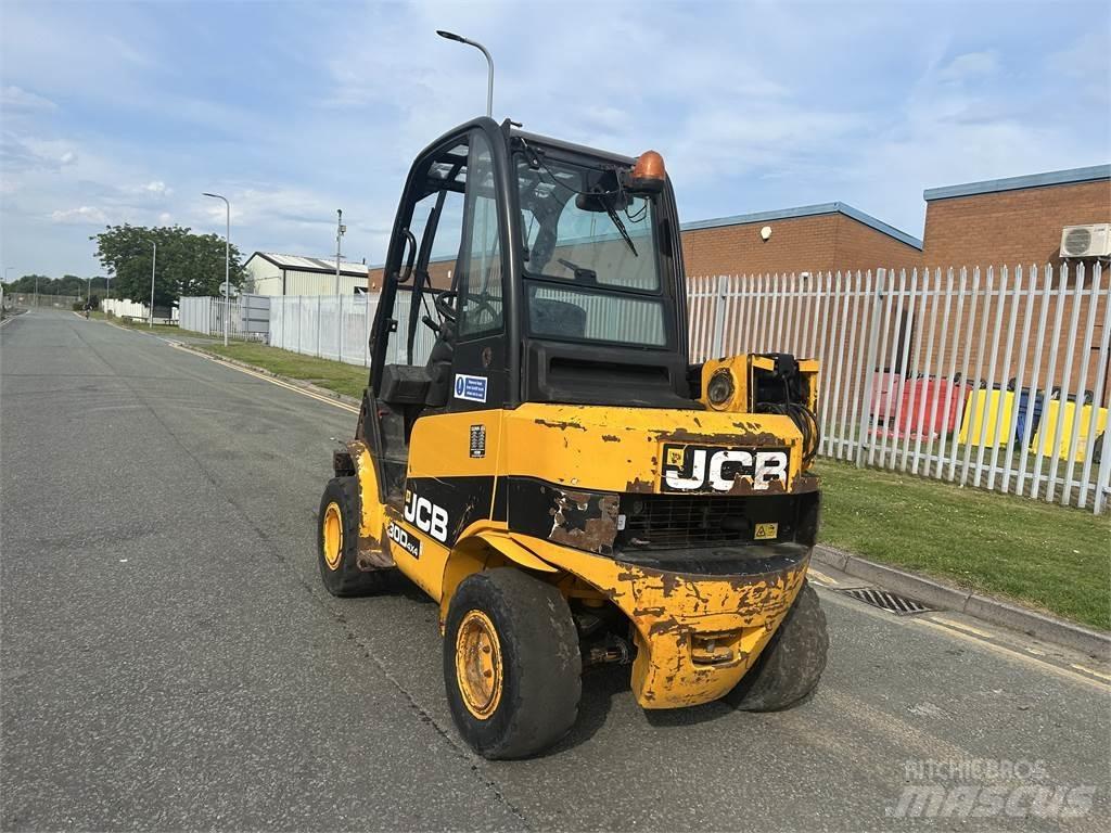 JCB TLT30D 4x4 شاحنات ذات رافعات شوكية - أخرى