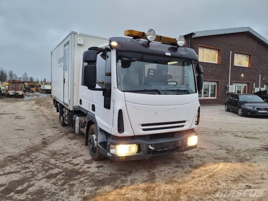 Iveco Eurocargo شاحنات ذات هيكل صندوقي