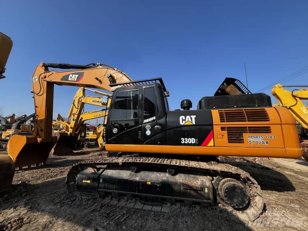 CAT CAT330D2 حفارات وسط 7 طن - 12 طن