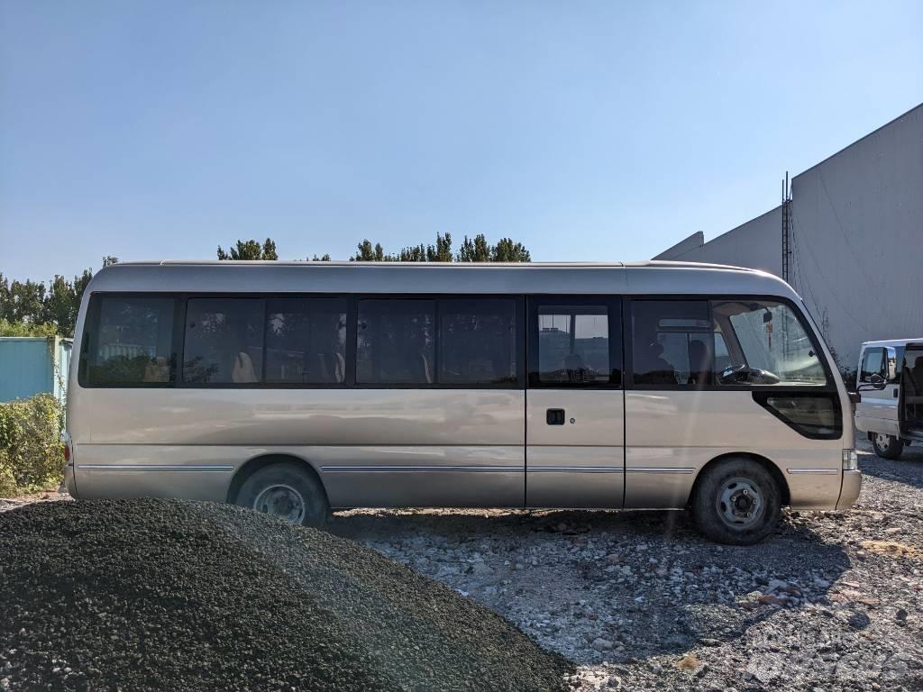 Toyota Coaster Bus حافلة صغيرة