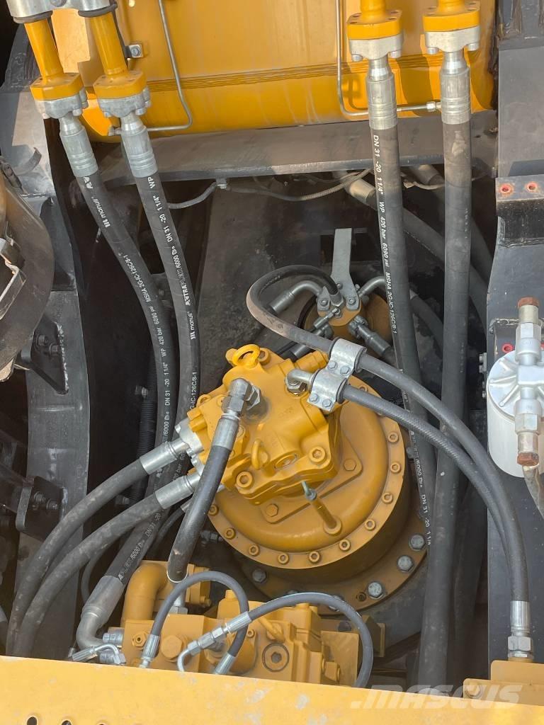 Sany SY 550 H حفارات زحافة