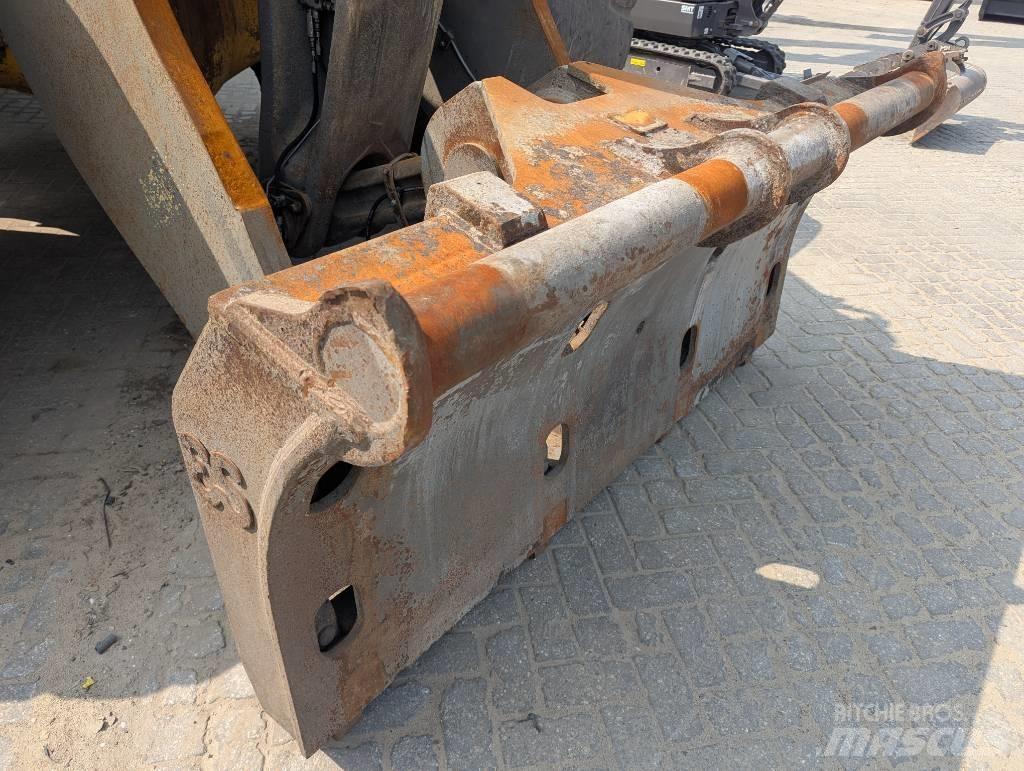 Volvo L 350 H دلاء