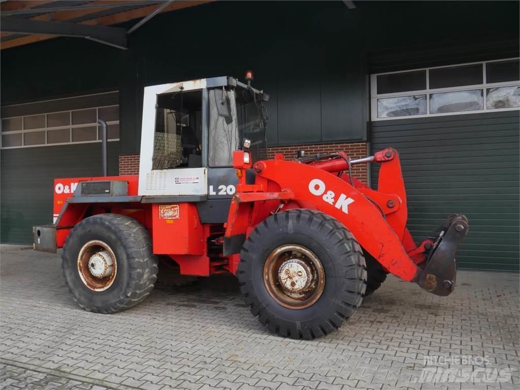 O&K L20 لوادر بعجل
