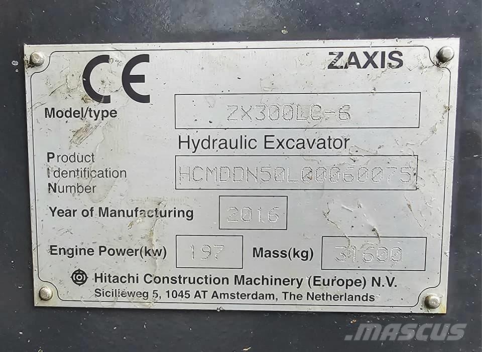 Hitachi ZX 300 LC-6 حفارات زحافة